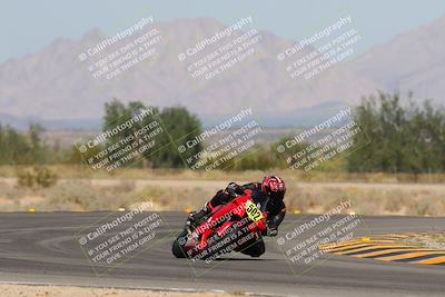 media/Oct-08-2023-CVMA (Sun) [[dbfe88ae3c]]/Race 5 Amateur Supersport Open/